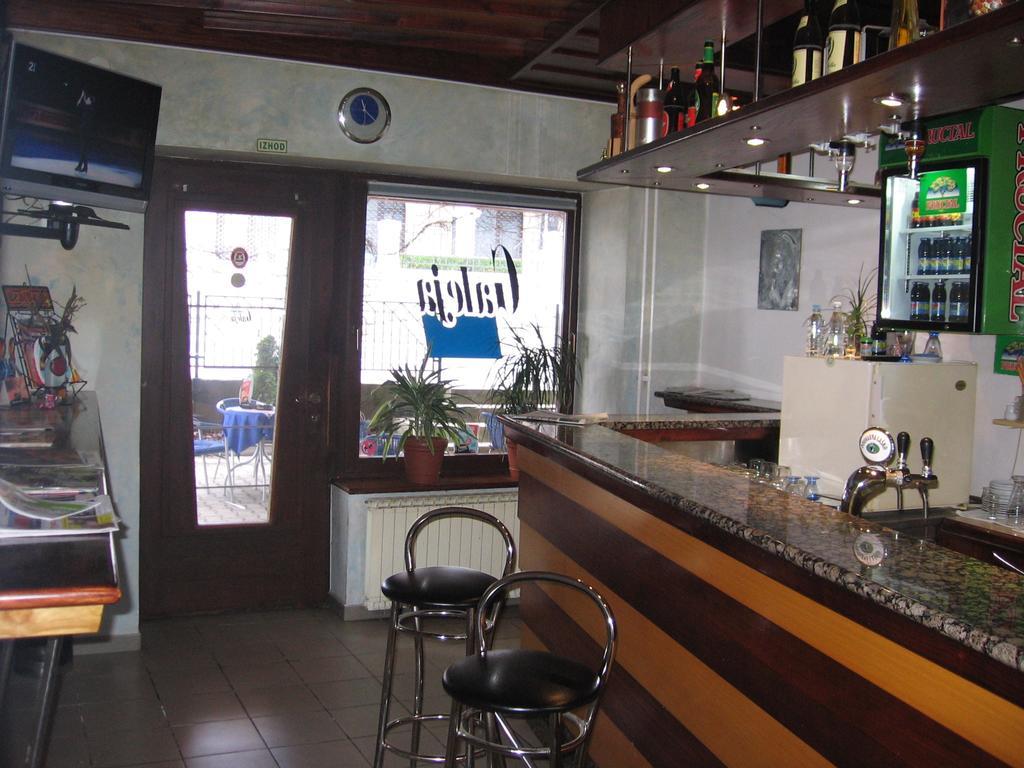 Guest House Roze Ilirska Bistrica Exterior photo